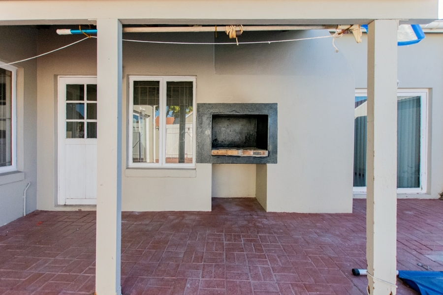 3 Bedroom Property for Sale in Port Owen Western Cape